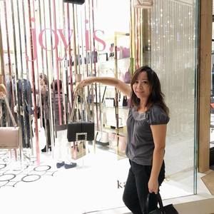 Meet your Posher, Wendy